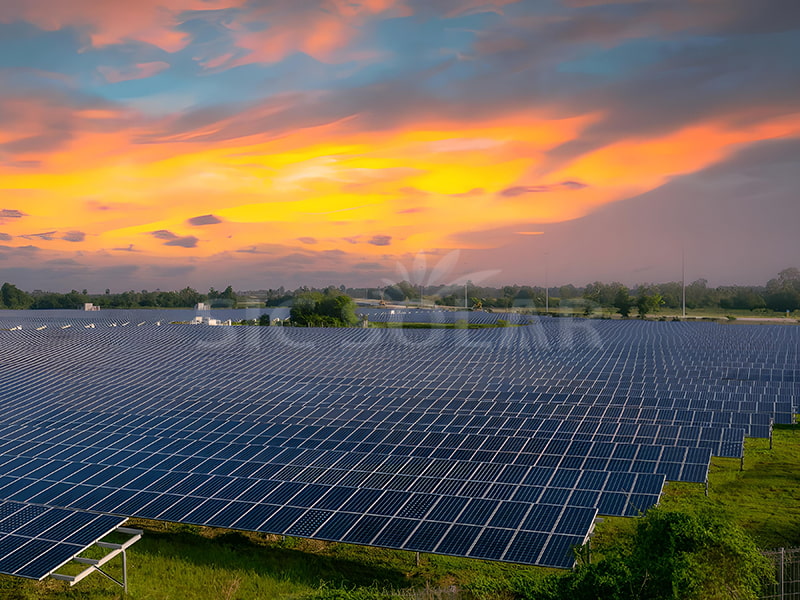 미국 100MW 지상형 태양광 패널 시스템