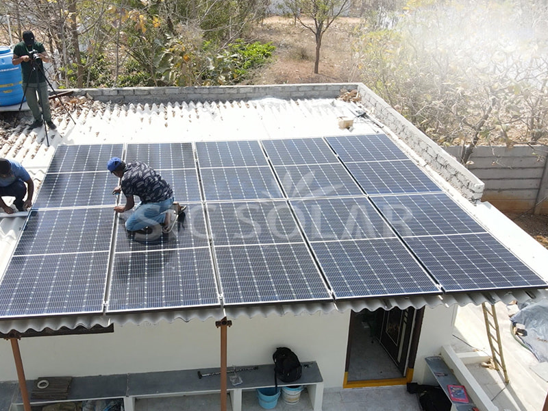 인도에서 판매되는 10KW 금속 지붕 태양광 패널 설치대