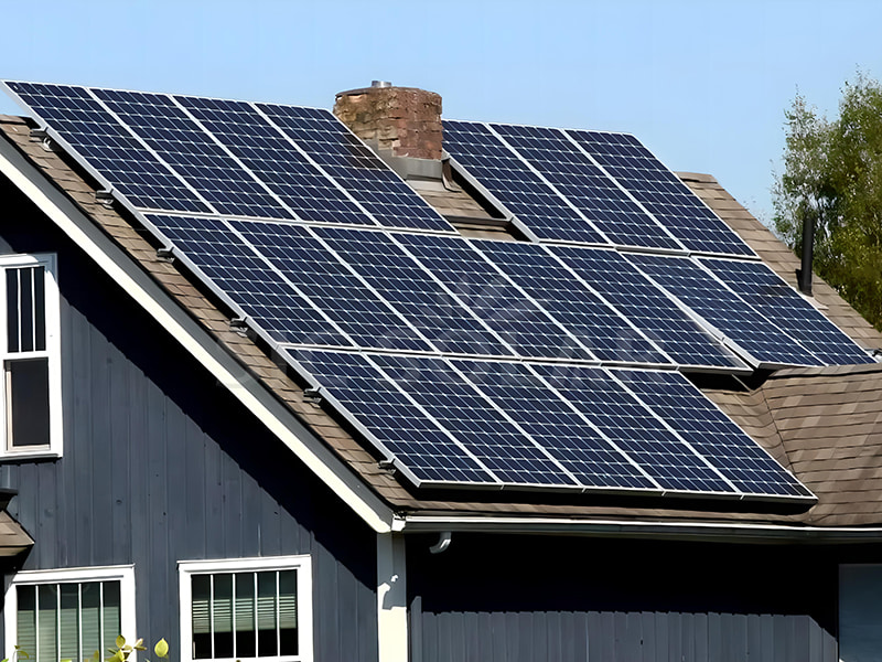 덴마크의 10KW 태양광 경사 석면 타일 지붕 설치